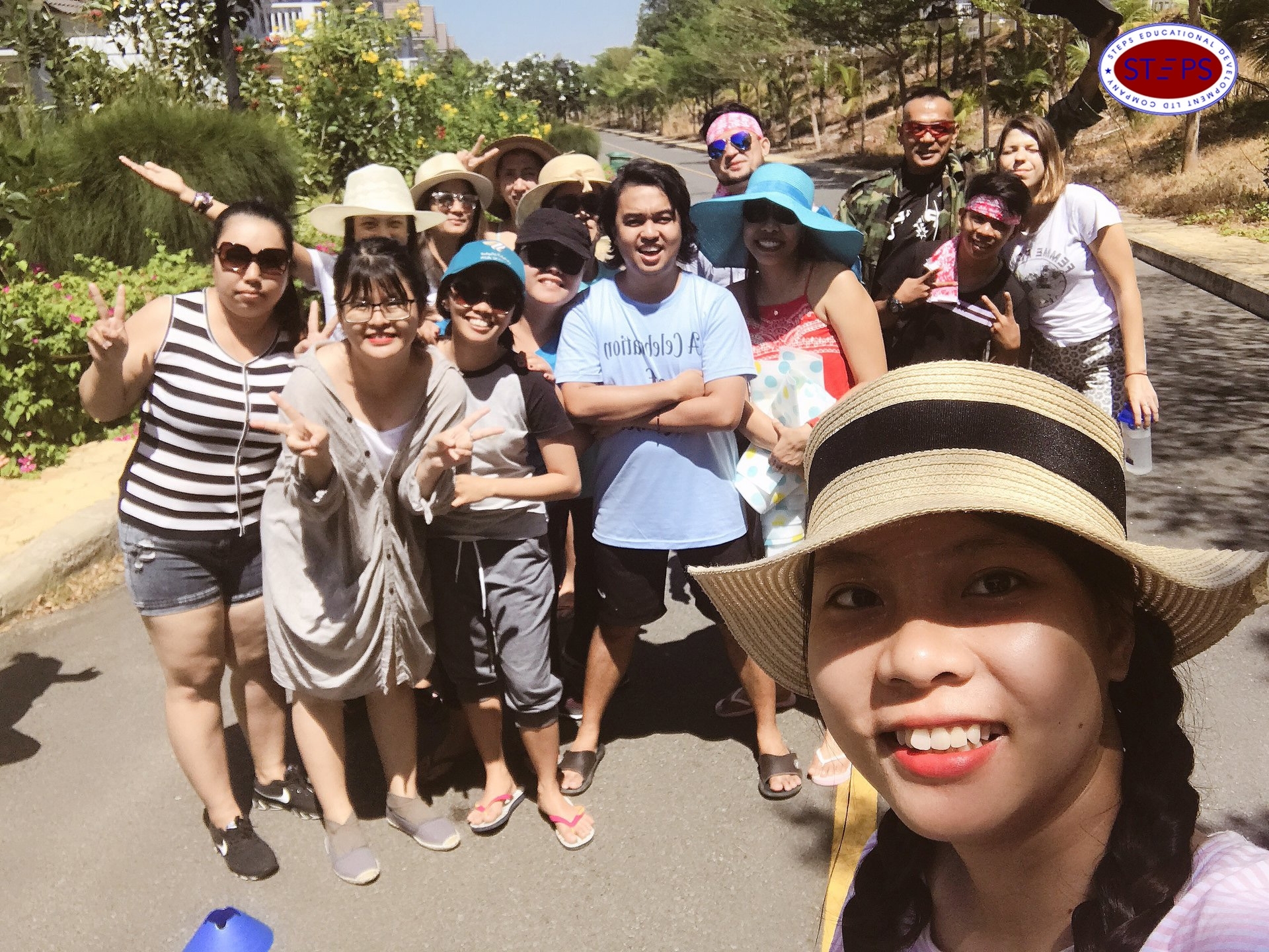 Chúng ta cùng nhau lớn lên”